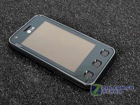 LG KC910e