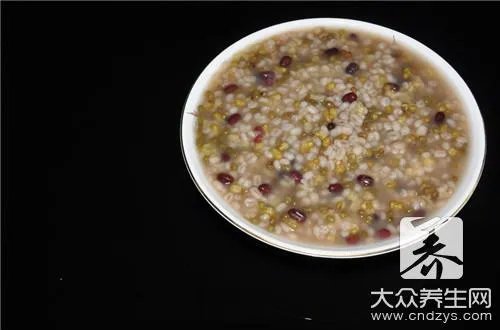 三伏期间吃什么排湿气