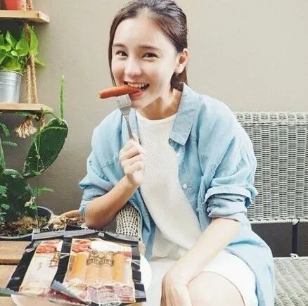 泰版浪漫满屋女主角介绍 AOM娇羞可人完胜宋慧乔