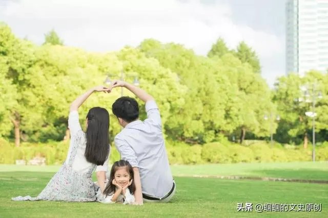 如何看待扬州一11岁女孩坠楼身亡，目击者称「作业没做完，和父母发生争执」？