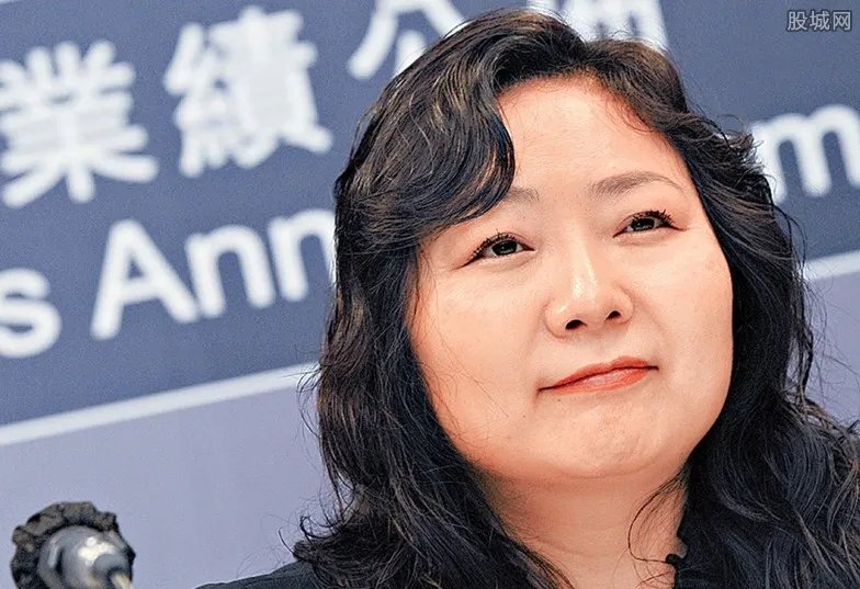吴亚军现在的老公 吴亚军双胞胎儿子是真的吗