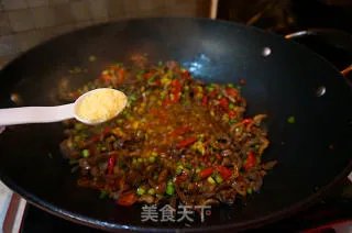 蒜薹炒鸡胗
