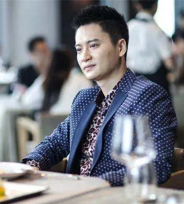 欢乐颂安迪的弟弟是谁?