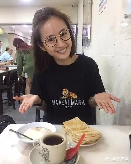 有没有女明星素颜的照片,发一下?
