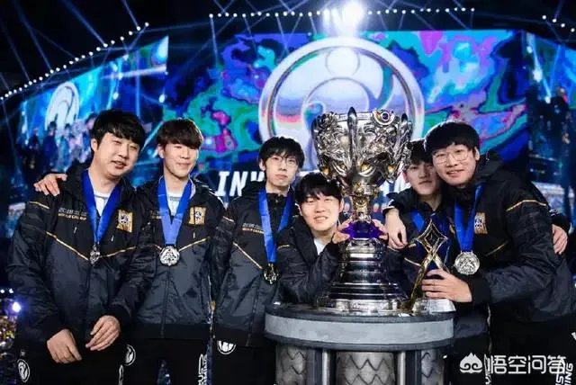 IG辅助Baolan离队，微博配图道出真相，网友：Wolf来了，他和SMLZ去TOP了，你怎么看？