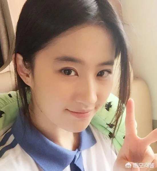 有没有女明星素颜的照片,发一下?