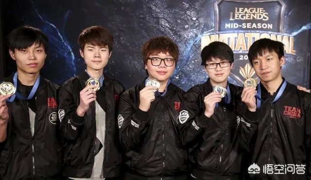 Pawn退役,“单杀Faker”集锦火了,LOL官博一句话激怒双方粉丝,如何评价此事?