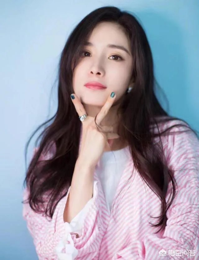 有没有女明星素颜的照片,发一下?