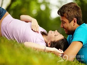 夫妻性生活注意沟通 5个技巧让你更性福!