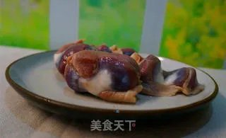 蒜薹炒鸡胗