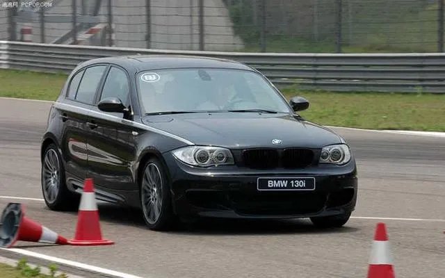 如何评价BMW 130i?