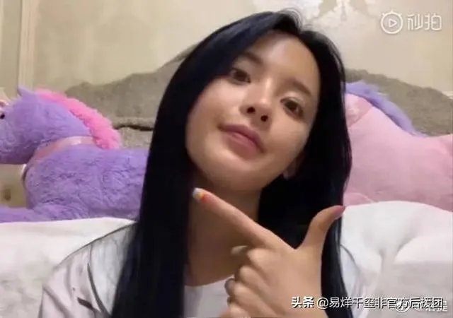 有没有女明星素颜的照片,发一下?