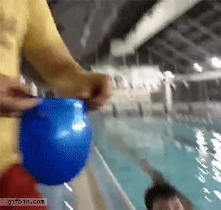 亚洲女平衡大师简介(搞笑趣图:蛇精转世!舌头舔鼻尖)