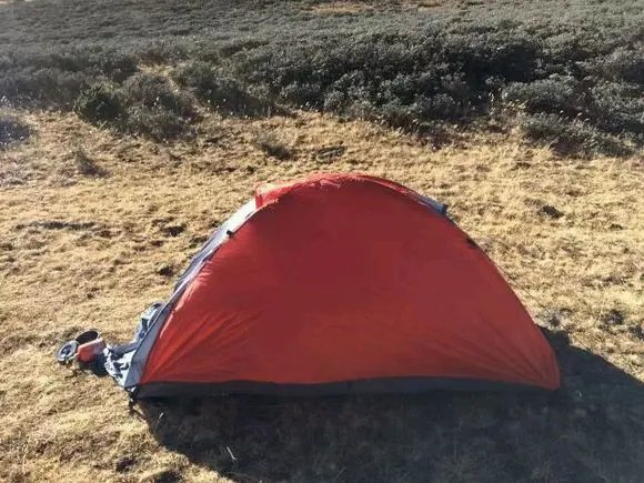 驴友穿越贡嘎遇难,如何正规地穿越贡嘎区?