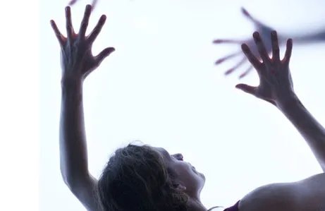 丈夫攒7万元看病钱为什么被妻子玩游戏全花光?