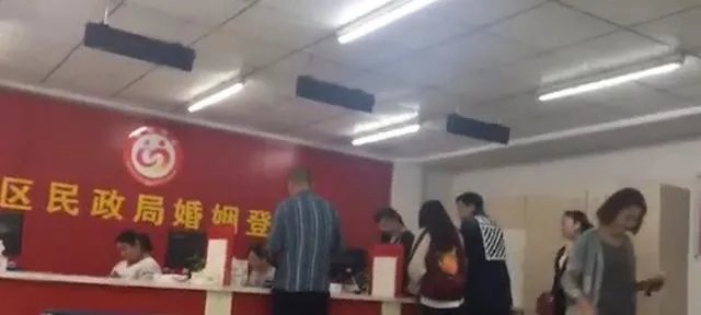 如何看待颖儿怀孕了这件事?