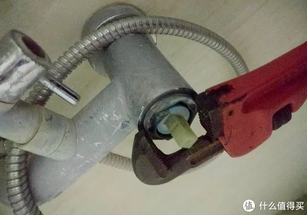 龙头那些事 篇三:冷热混水阀阀芯的更换