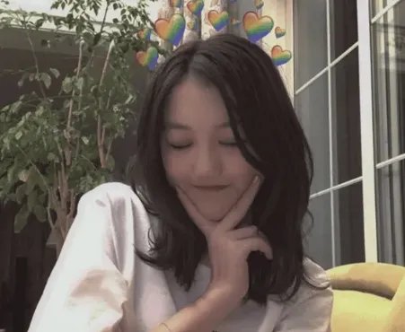 王菲女儿李嫣花百万做手术,可拍照还是被人说丑,这是为何?