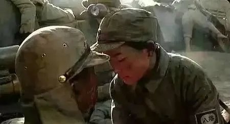 鬼子帽子的两片屁帘有什么用?绝对不是拿来让你笑的?