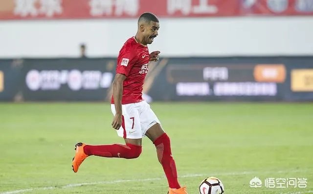 上港客场五比二战胜富力,富力客场五比四战胜恒大,是否说明上港已经超越恒大?