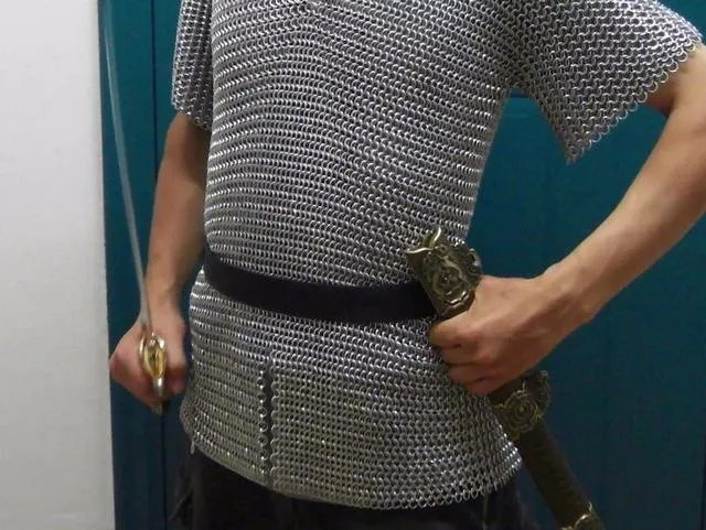防弹衣能防得住冷兵器吗?