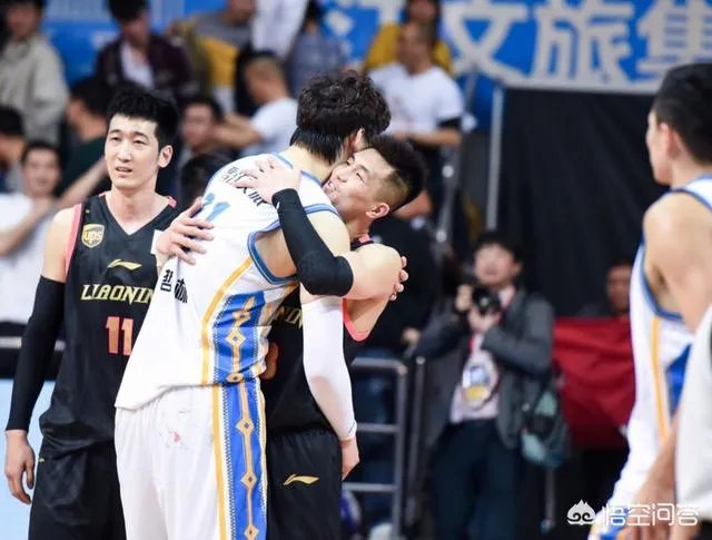 郭艾伦拿下32分，辽宁队106:102战胜福建队，怎么评价本场比赛两支球队的表现？