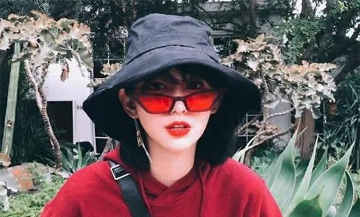 网红湾湾否认恋情详情始末:女方回应一脸懵逼