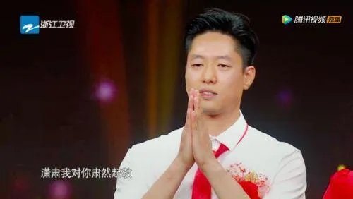 如何看待演员凌潇肃开通微博这一事件?