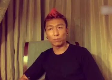 陈羽凡酒后砸车泄愤是怎么回事?