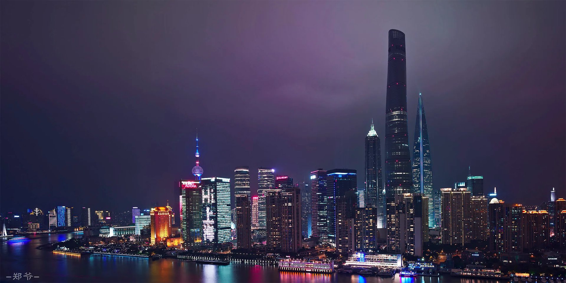 清北本科落户上海引争议,人才引进为何要分三六九等?