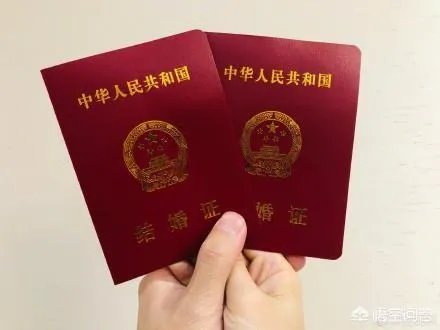 赵丽颖和冯绍峰真的结婚了,你们怎么看?