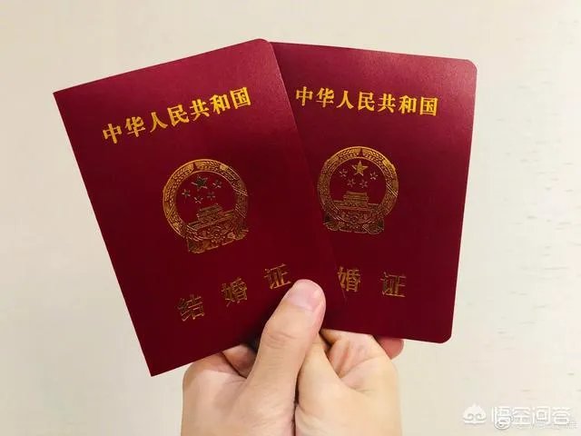 赵丽颖和冯绍峰真的结婚了,你们怎么看?