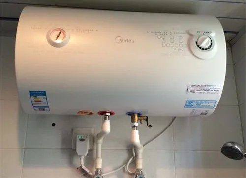 美的热水器不通电是什么原因