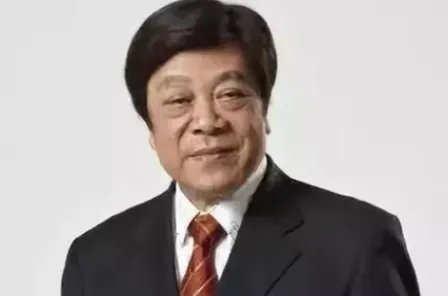 赵忠祥留下5亿遗产,没有给妻子儿子,为什么全都给了心肝宝贝?