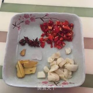 红烧鸡