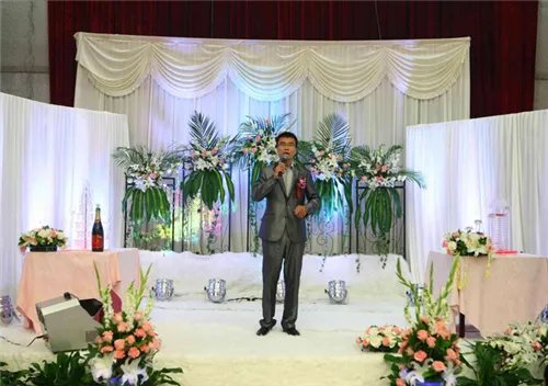 北京婚礼司仪一般多少钱 婚礼司仪应该具备什么条件
