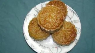 莲蓉月饼