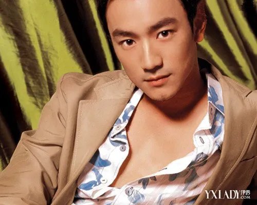 林佑威肌肉照大放送新片中全裸出镜