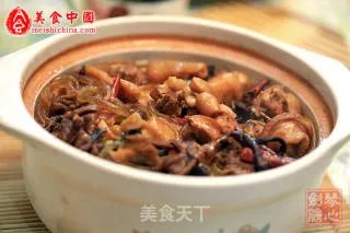小鸡炖蘑菇