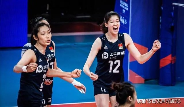 今晚女排3:0战胜俄罗斯,朱婷和李盈盈谁发挥的更好?