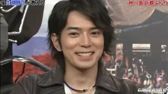 松本润40岁近照令影迷崩溃 混了艺术圈后造型大变