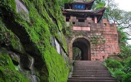 重庆出发3天自驾游攻略求推荐?