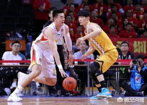 很多深圳球迷话深圳队能够黑八,夺冠的机会大,你们相信吗?