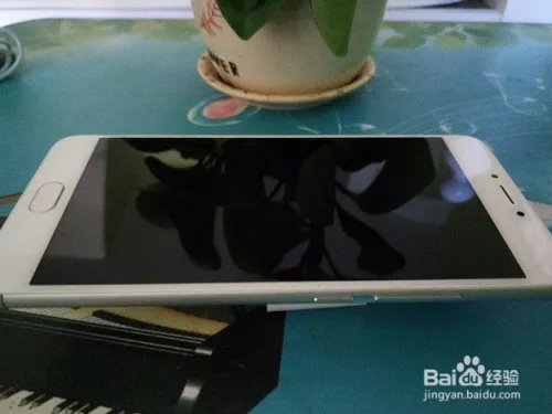 千元机的代表：魅蓝Note3开箱评测