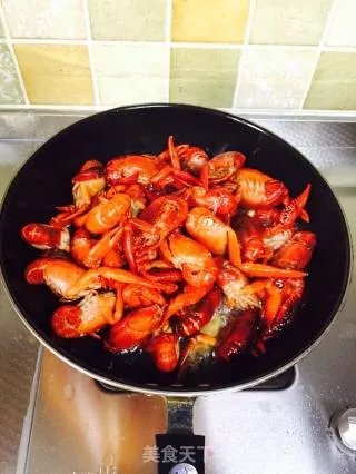 十三香辣龙虾
