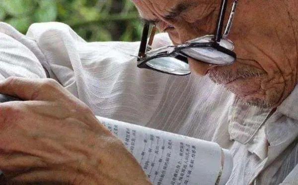 年轻时得了近视眼,老了以后还会得老花眼吗?