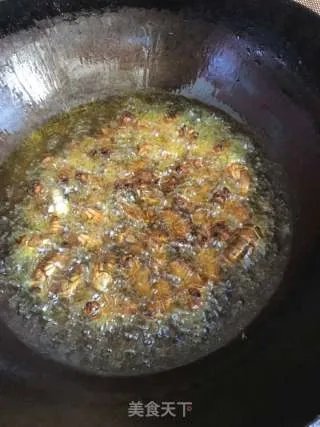 油炸爬拉猴