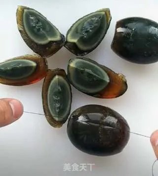 皮蛋豆腐