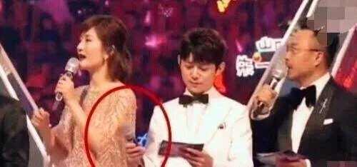 如何评价董卿的长相？