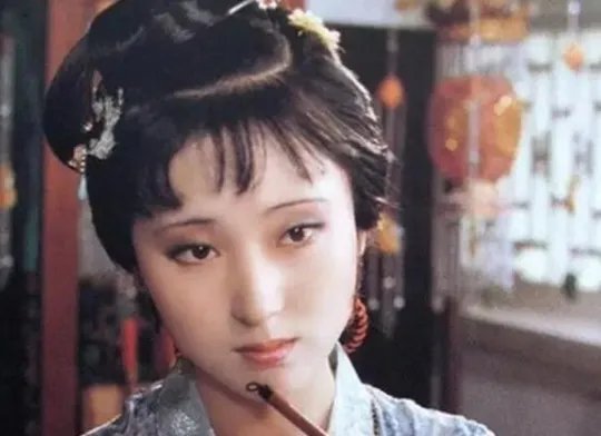 林黛玉扮演者陈晓旭怎么走的？